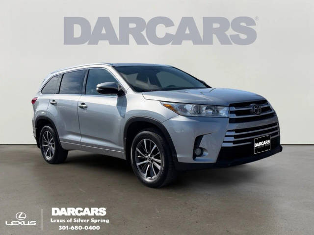 2017 Toyota Highlander XLE AWD photo