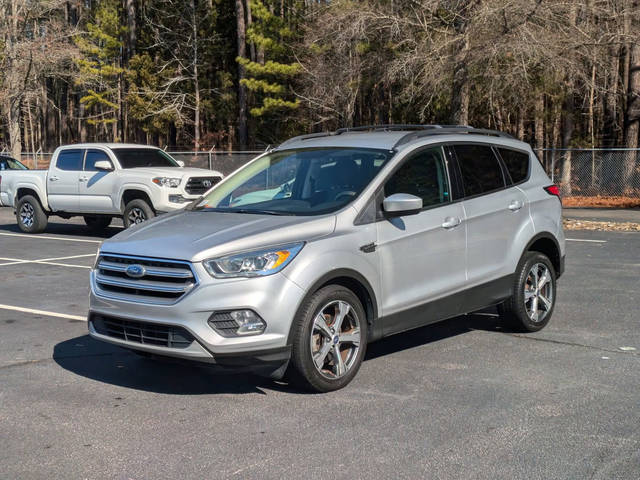 2017 Ford Escape SE FWD photo