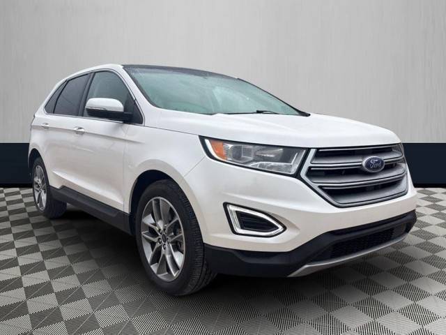 2016 Ford Edge Titanium AWD photo