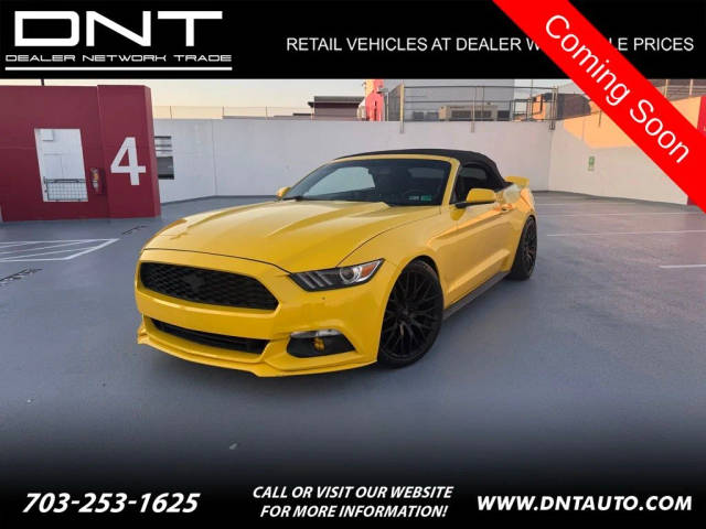 2016 Ford Mustang V6 RWD photo