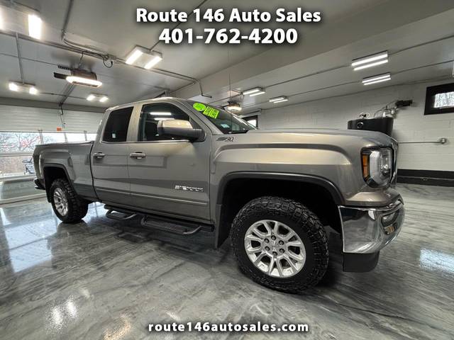 2017 GMC Sierra 1500 SLE 4WD photo