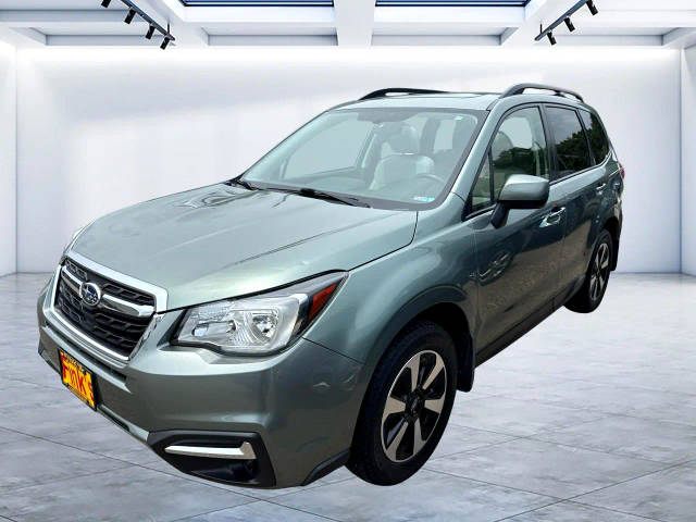 2017 Subaru Forester Premium AWD photo