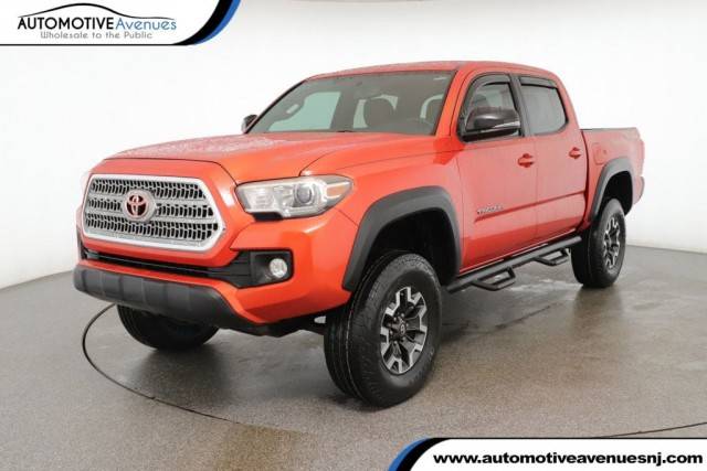 2017 Toyota Tacoma TRD Off Road RWD photo