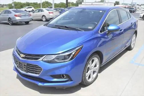 2017 Chevrolet Cruze Premier FWD photo