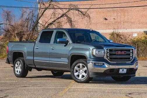 2017 GMC Sierra 1500 SLT 4WD photo