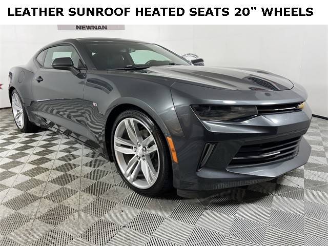 2017 Chevrolet Camaro 2LT RWD photo