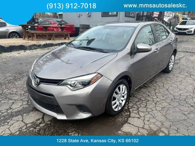 2015 Toyota Corolla LE FWD photo
