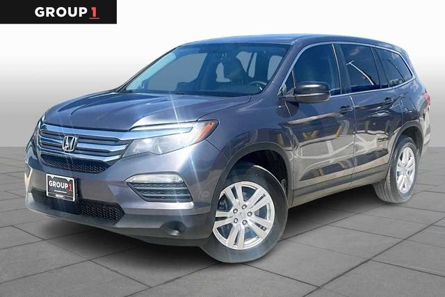 2017 Honda Pilot LX FWD photo
