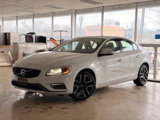 2017 Volvo S60 Dynamic AWD photo