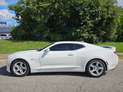 2017 Chevrolet Camaro 1LS RWD photo