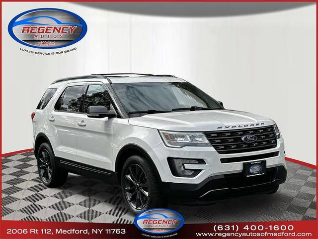 2017 Ford Explorer XLT 4WD photo