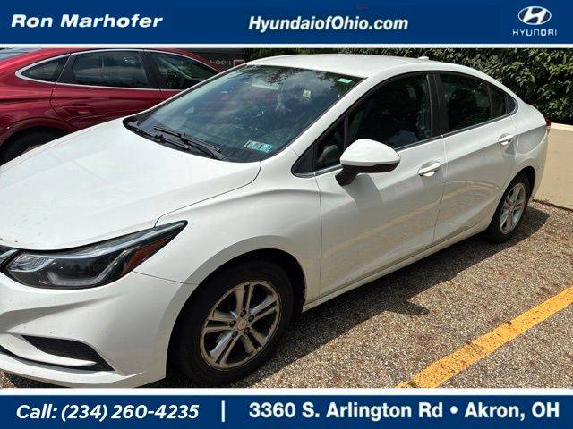 2017 Chevrolet Cruze LT FWD photo