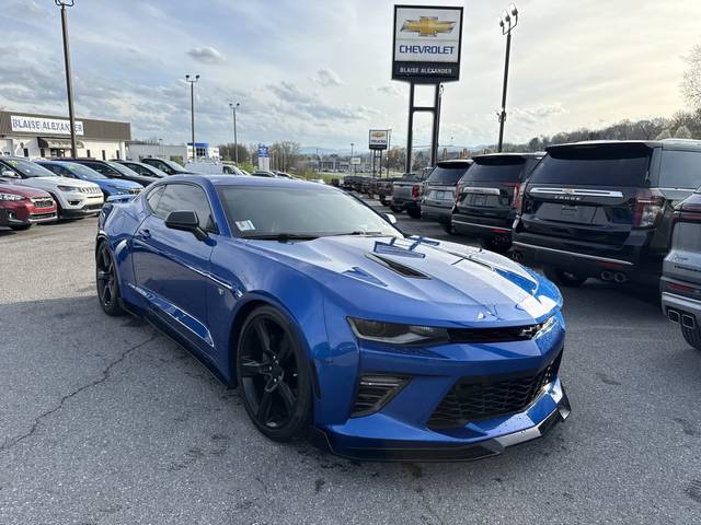 2017 Chevrolet Camaro 2SS RWD photo