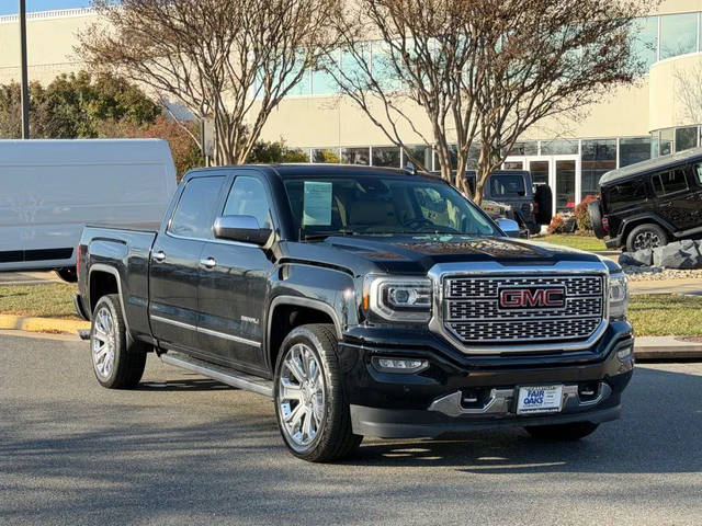 2017 GMC Sierra 1500 Denali 4WD photo