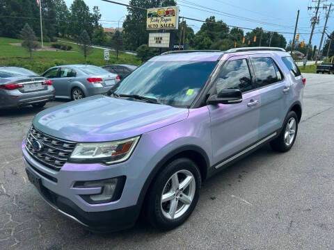 2017 Ford Explorer XLT 4WD photo