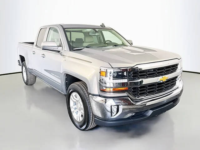 2017 Chevrolet Silverado 1500 LT RWD photo