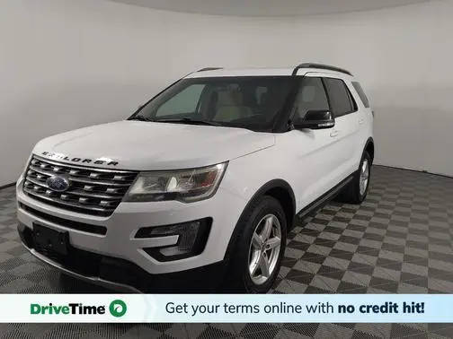 2017 Ford Explorer XLT FWD photo