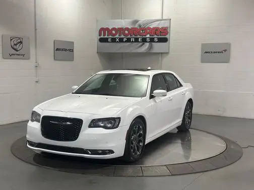 2017 Chrysler 300 300S AWD photo