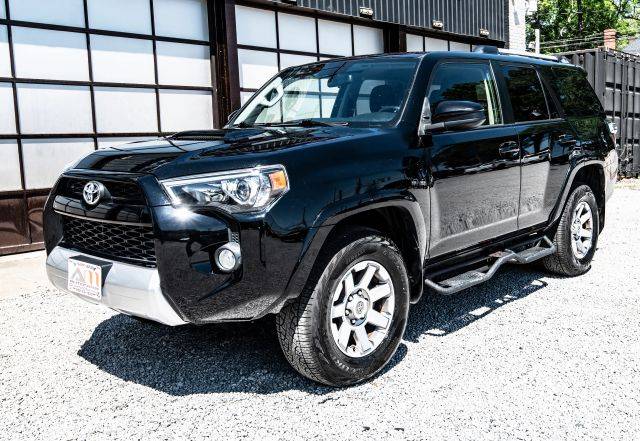 2016 Toyota 4Runner Trail 4WD photo