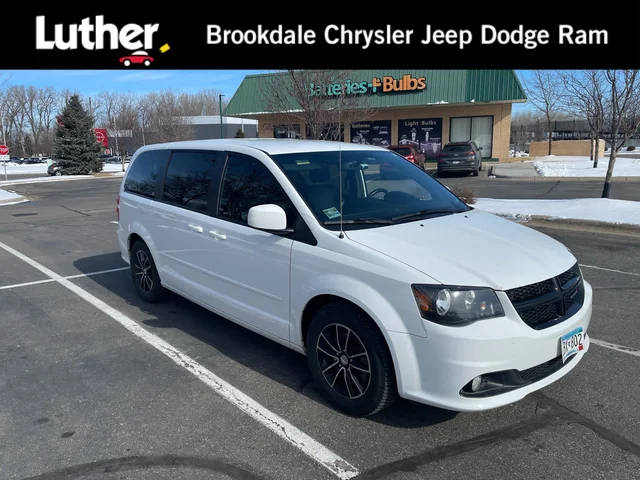2017 Dodge Grand Caravan SXT FWD photo