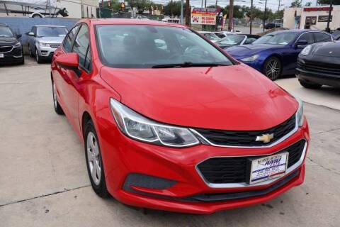 2017 Chevrolet Cruze LS FWD photo