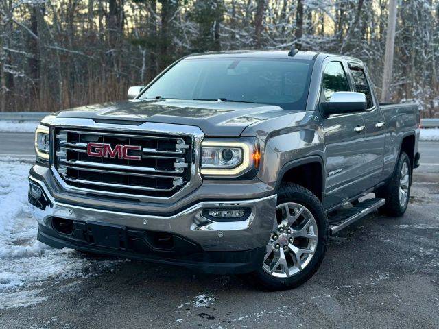 2017 GMC Sierra 1500 SLT 4WD photo