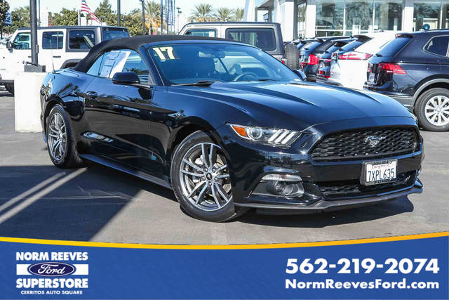 2017 Ford Mustang EcoBoost Premium RWD photo