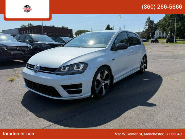 2017 Volkswagen Golf R  AWD photo