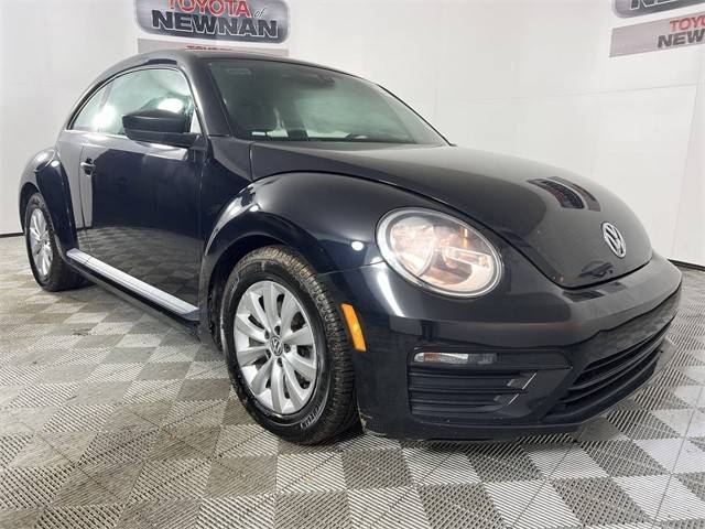 2017 Volkswagen Beetle 1.8T S FWD photo