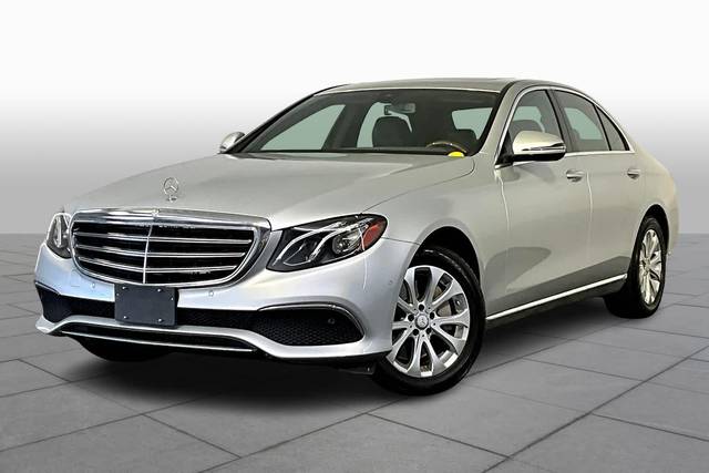 2017 Mercedes-Benz E-Class E 300 Luxury AWD photo