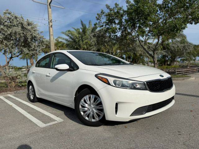 2017 Kia Forte LX FWD photo