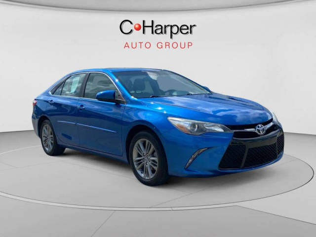 2017 Toyota Camry SE FWD photo