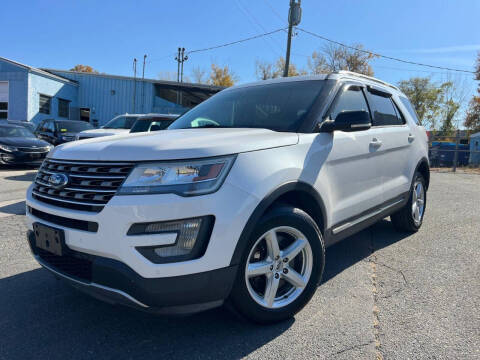 2016 Ford Explorer XLT 4WD photo