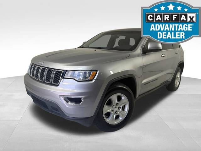 2017 Jeep Grand Cherokee Laredo RWD photo