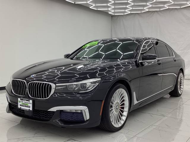 2017 BMW 7 Series 740i xDrive AWD photo