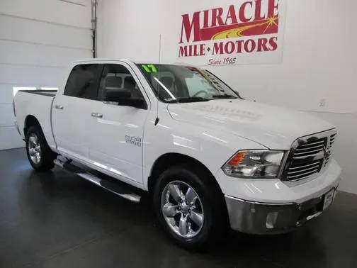 2017 Ram 1500 Big Horn 4WD photo