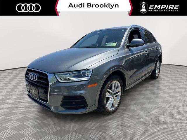 2017 Audi Q3 Premium AWD photo