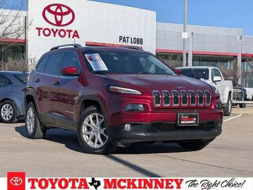 2017 Jeep Cherokee Latitude FWD photo