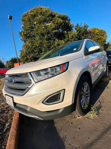 2017 Ford Edge SEL FWD photo