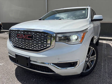 2017 GMC Acadia Denali FWD photo