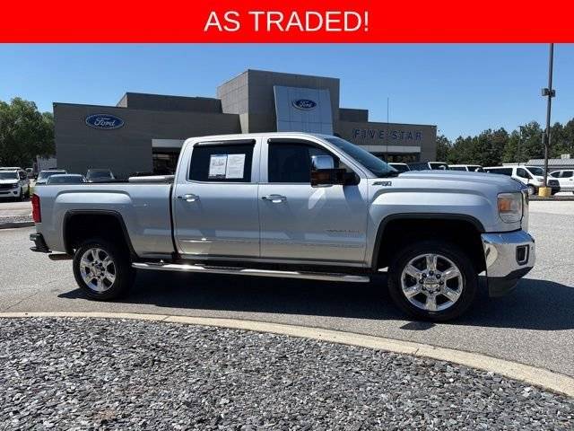 2017 GMC Sierra 2500HD SLT 4WD photo