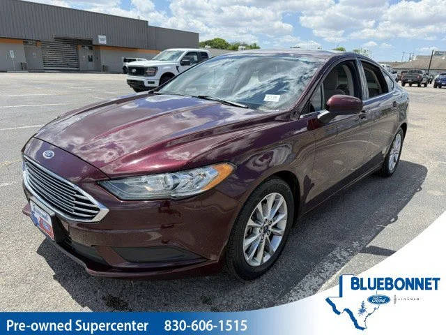 2017 Ford Fusion SE FWD photo