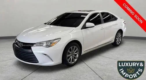 2017 Toyota Camry XLE FWD photo
