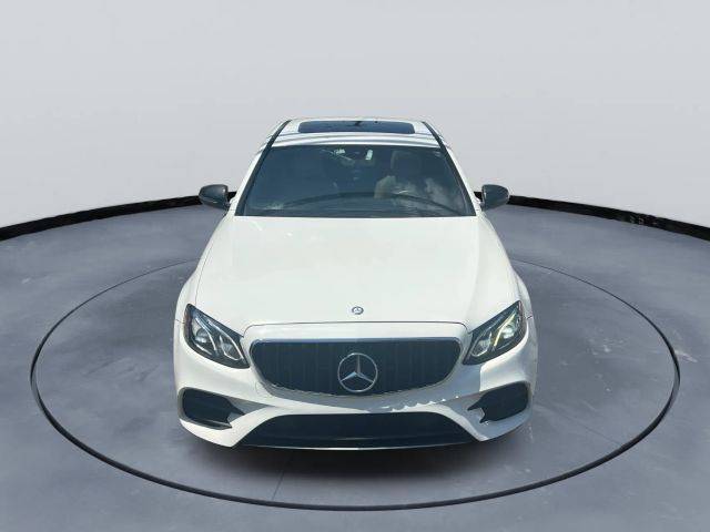 2017 Mercedes-Benz E-Class E 300 Sport RWD photo