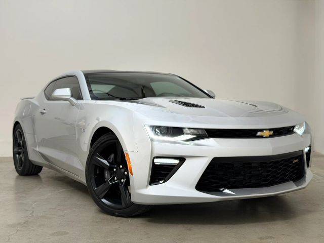 2017 Chevrolet Camaro 2SS RWD photo