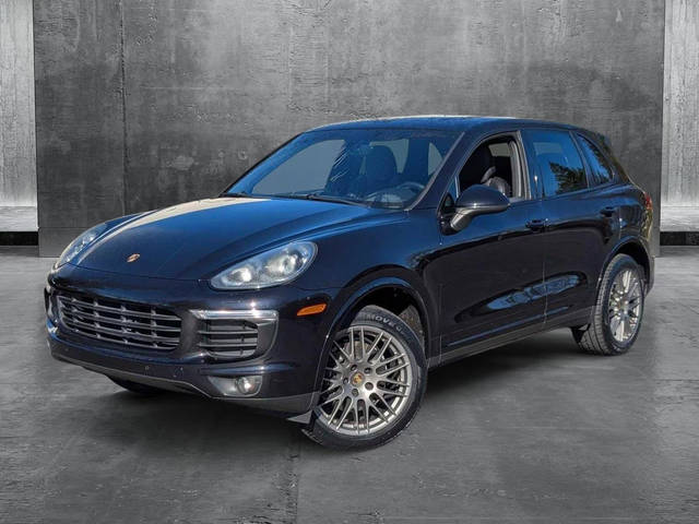 2017 Porsche Cayenne Platinum Edition AWD photo