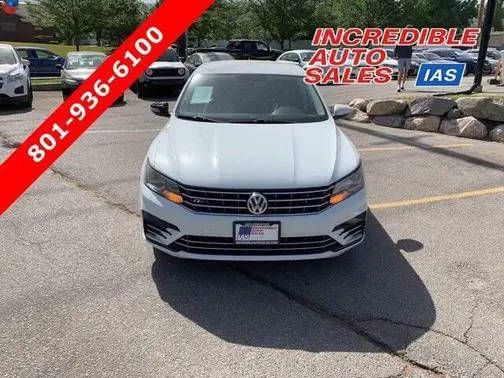 2017 Volkswagen Passat R-Line w/Comfort Pkg FWD photo