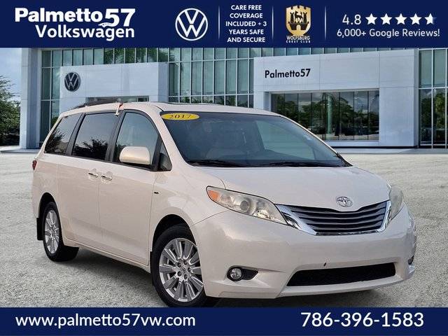 2017 Toyota Sienna XLE AWD photo