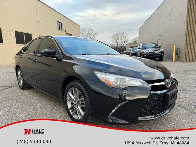 2017 Toyota Camry SE FWD photo