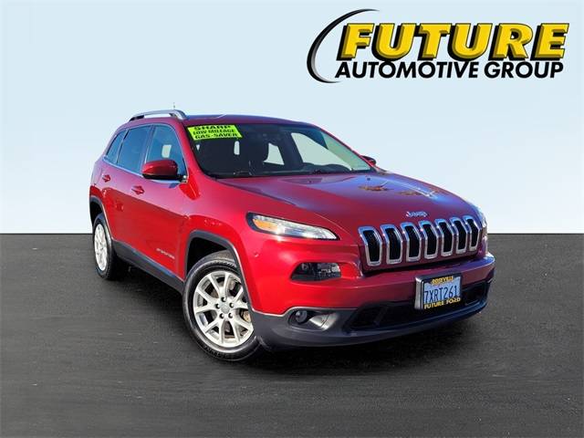 2017 Jeep Cherokee Latitude FWD photo